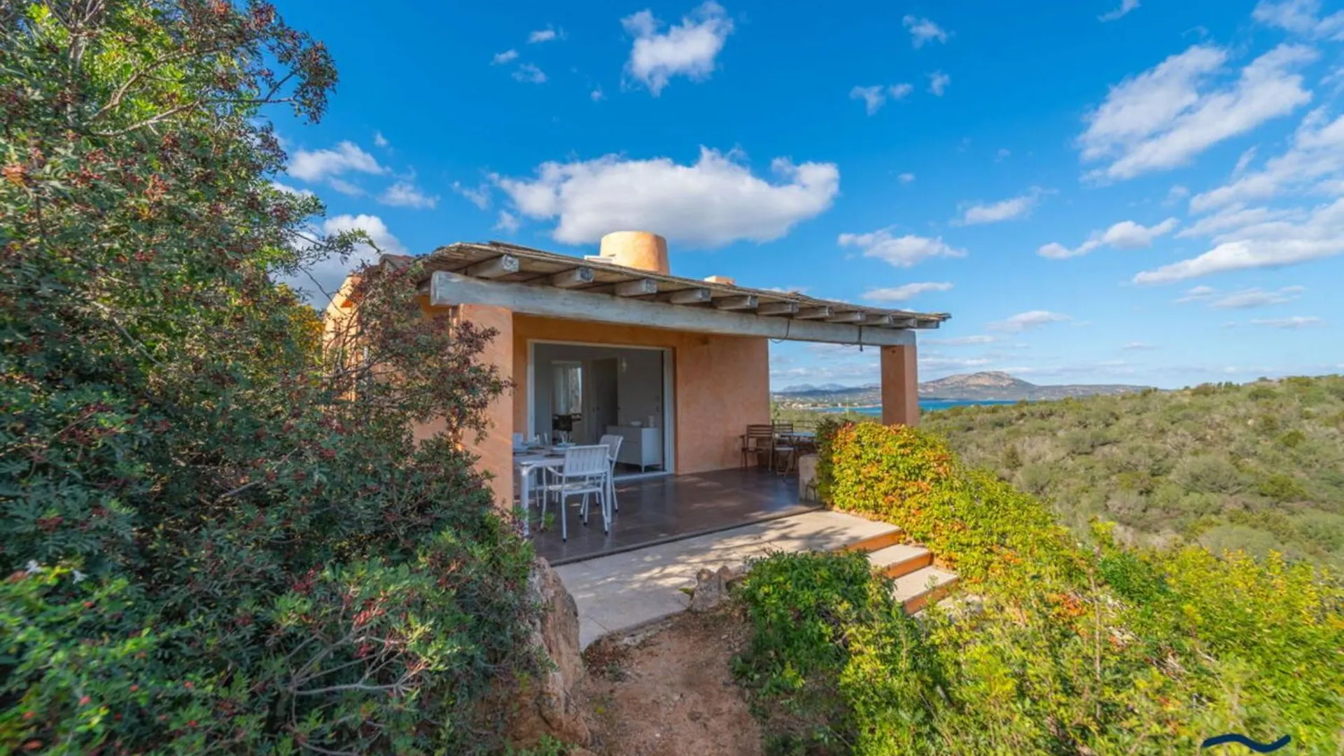 Villa Nuraghe By Searly Costa Dorata